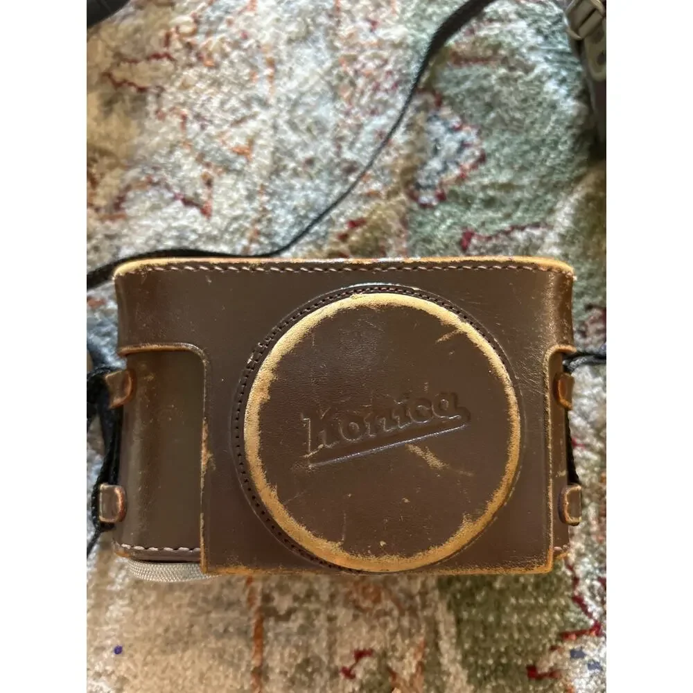 Camera Cases. Calling all Camera Collectors